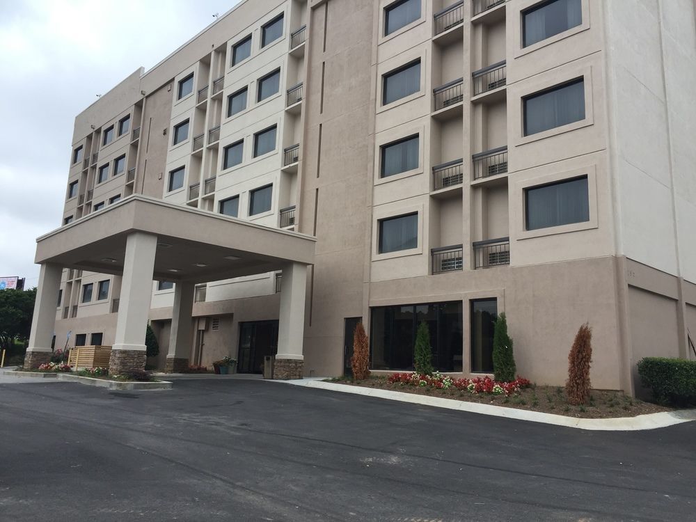 Comfort Downtown South 3*